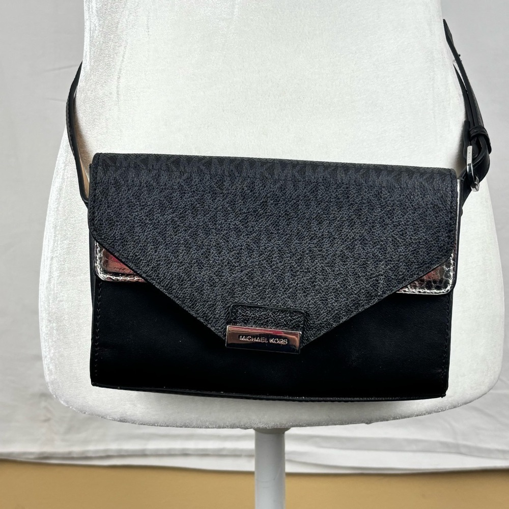 Michael Kors Black and Silver Belt Bag Adjustable Flap front - Picture 2 of 10